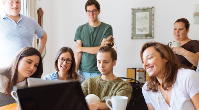 Reasons Why Webinars are Important for Businesses in Conducting Training Reasons Why Webinars are Important for Businesses in Conducting Training