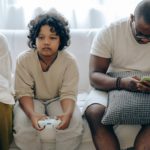 Social Media Impact: How Social Media Affects Family Relationships