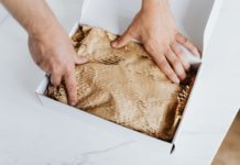 The Benefits Of Using An In-House Courier Service For Your Retail Business The Benefits Of Using An In-House Courier Service For Your Retail Business