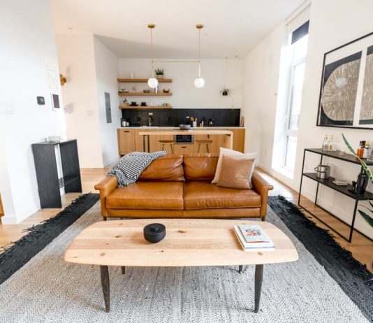 What Do Landlords Need To Consider in The Era Of AirBnB? What Do Landlords Need To Consider in The Era Of AirBnB