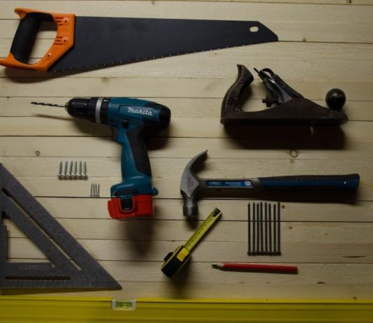 Essential Tools for Every Construction Site and Safety Tips Essential Tools for Every Construction Site and Safety Tips